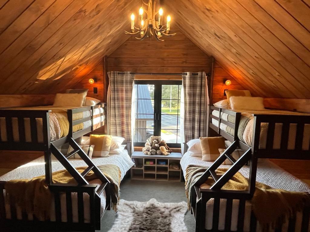 The Bavarian Chalet Ohakune Extérieur photo